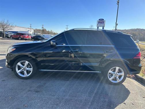 2019 Mercedes-Benz GLE 400 Base 4MATIC