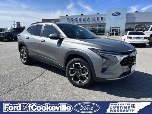 Sterling Gray Metallic 2024 Chevrolet Trax LT