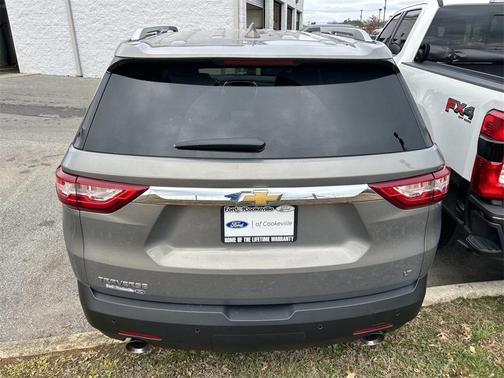 2018 Chevrolet Traverse LT Cloth