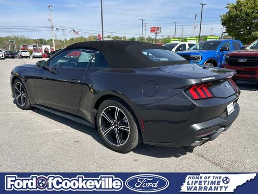 2024 Ford Mustang EcoBoost