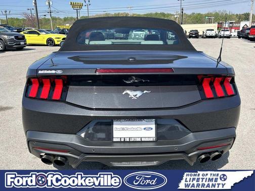 2024 Ford Mustang EcoBoost