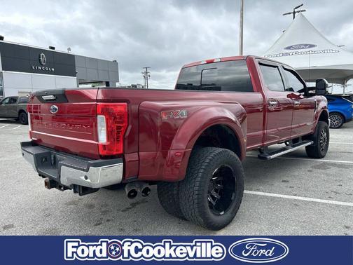 2017 Ford F-350 Lariat