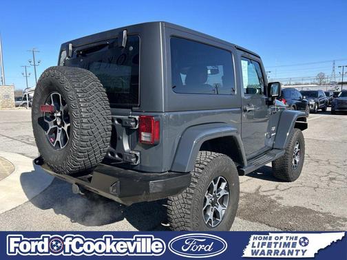 2017 Jeep Wrangler Sahara