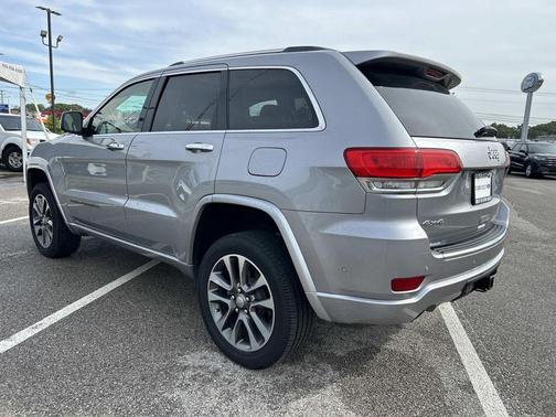 Billet Silver Metallic Clearcoat 2018 Jeep Grand Cherokee Overland