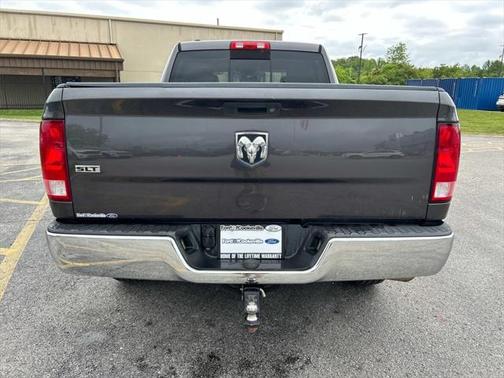 2016 RAM 1500 SLT