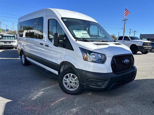 2025 Ford Transit-350 XL