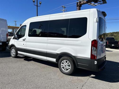 2025 Ford Transit-350 XL