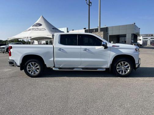 Summit White 2022 Chevrolet Silverado 1500 Limited LTZ