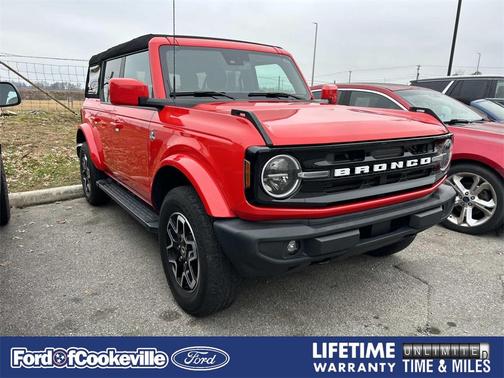 2023 Ford Bronco Outer Banks