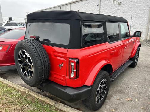 2023 Ford Bronco Outer Banks