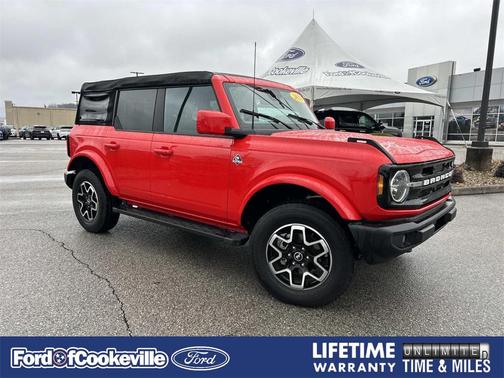 2023 Ford Bronco Outer Banks