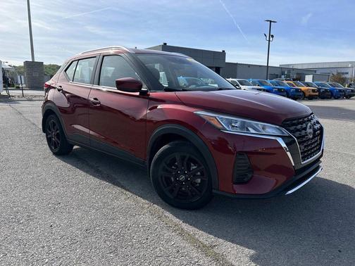 Scarlet Ember Tintcoat 2023 Nissan Kicks SV