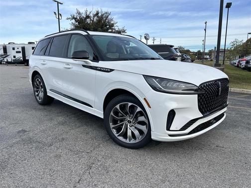 2026 Lincoln Aviator Premiere