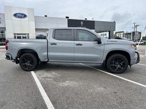 Slate Gray Metallic 2024 Chevrolet Silverado 1500 Custom
