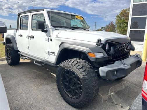 2020 Jeep Gladiator Sport S