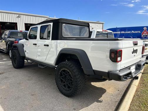 2020 Jeep Gladiator Sport S