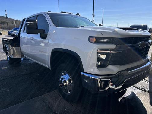 2024 Chevrolet Silverado 3500 LT