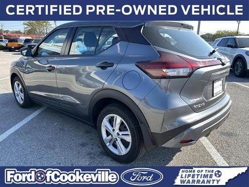 Gun Metallic 2024 Nissan Kicks S