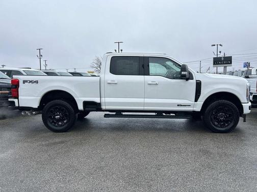 Star White Metallic Tri-Coat 2026 Ford F-250 Lariat