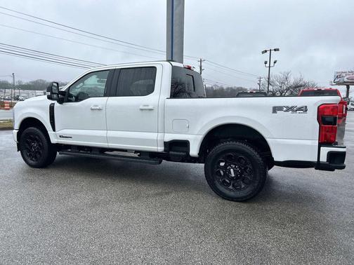 Star White Metallic Tri-Coat 2026 Ford F-250 Lariat