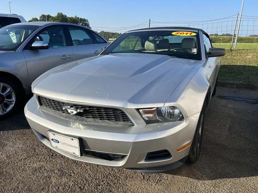 Gray 2011 Ford Mustang V6 Premium