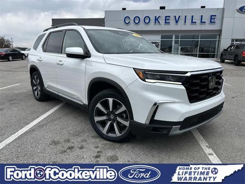 2025 Honda Pilot Touring 8-Passenger