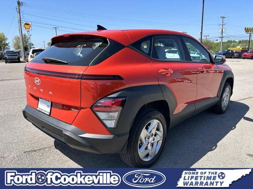 2024 Hyundai KONA SE