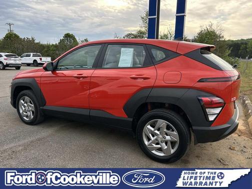 2024 Hyundai KONA SE