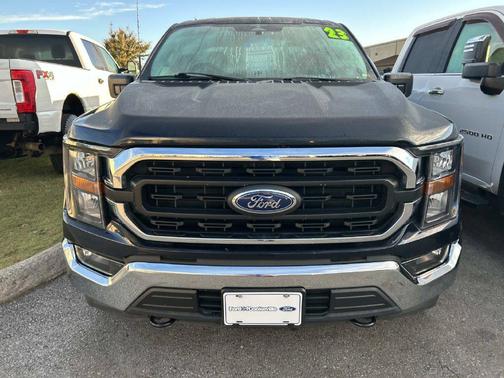 Antimatter Blue Metallic 2023 Ford F-150 XLT