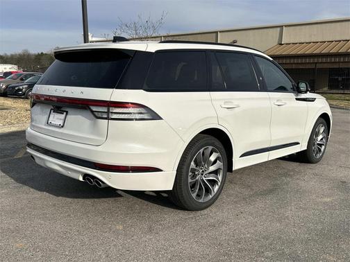 2026 Lincoln Aviator Premiere