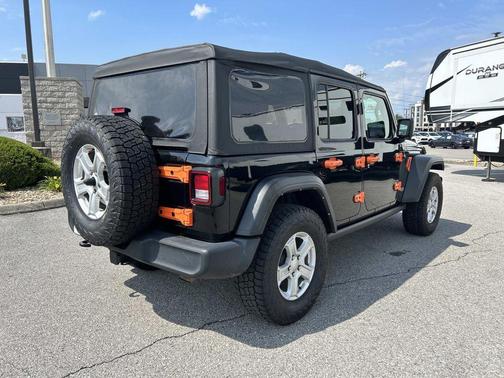 Black Clearcoat 2021 Jeep Wrangler Unlimited Sport