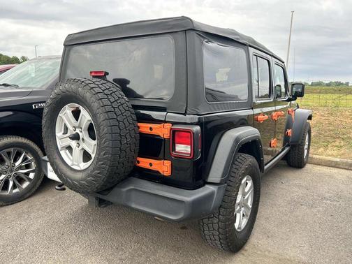 Black Clearcoat 2021 Jeep Wrangler Unlimited Sport