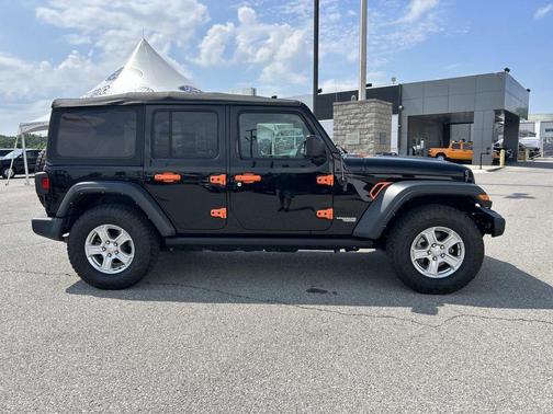 Black Clearcoat 2021 Jeep Wrangler Unlimited Sport