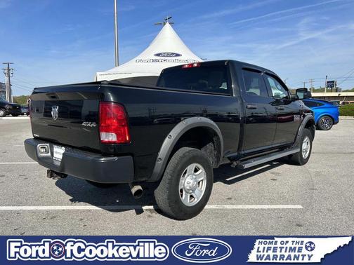 Brilliant Black Crystal Pearlcoat 2017 RAM 2500 Tradesman Crew Cab 4x4 6'4' Box