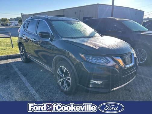 Magnetic Black 2017 Nissan Rogue SL