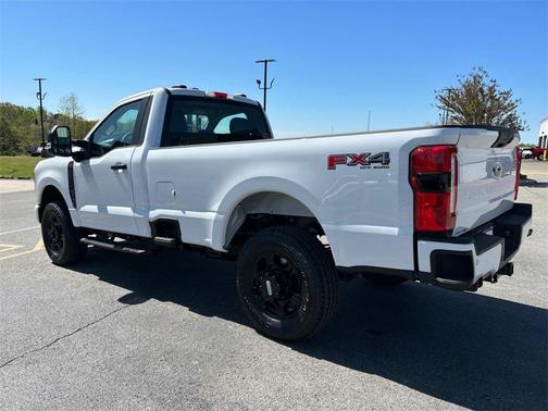 2025 Ford F-350 XL
