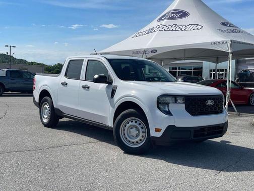 Oxford White 2026 Ford Maverick XL