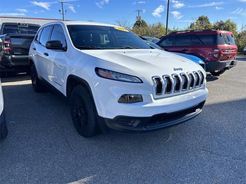 2017 Jeep Cherokee Sport
