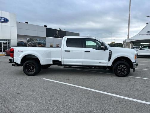 2023 Ford F-350 XLT