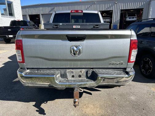 Billet Silver Metallic Clearcoat 2021 RAM 2500 Tradesman Crew Cab 4x4 6'4' Box