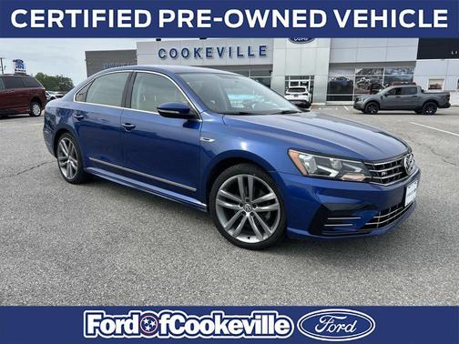 Reef Blue Metallic 2017 Volkswagen Passat 1.8T R-Line w/Comfort