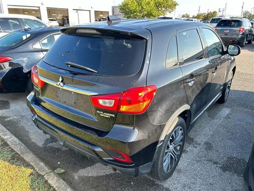 2018 Mitsubishi Outlander Sport 2.0 ES