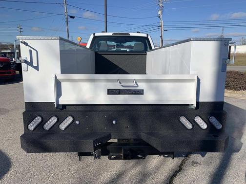 Oxford White 2025 Ford F-350 XL