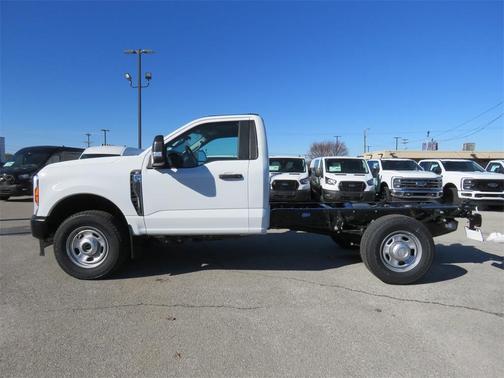2025 Ford F-350 XL