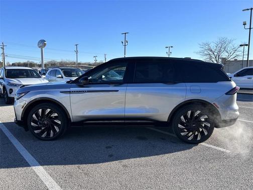 2025 Lincoln Nautilus Reserve