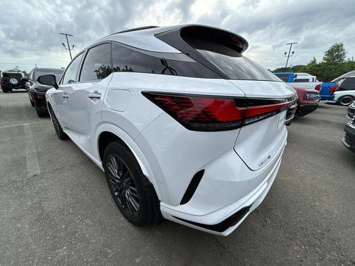 Ultra White 2023 Lexus RX 500h F SPORT Performance