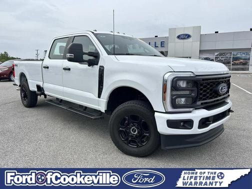 Oxford White 2025 Ford F-250 XL