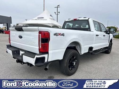 Oxford White 2025 Ford F-250 XL