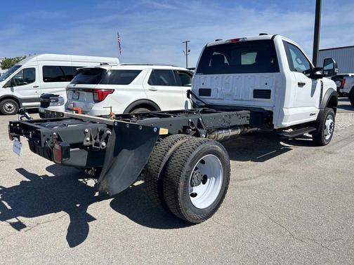Oxford White 2025 Ford F-450 XL