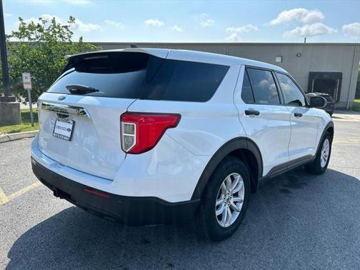 2021 Ford Explorer Base